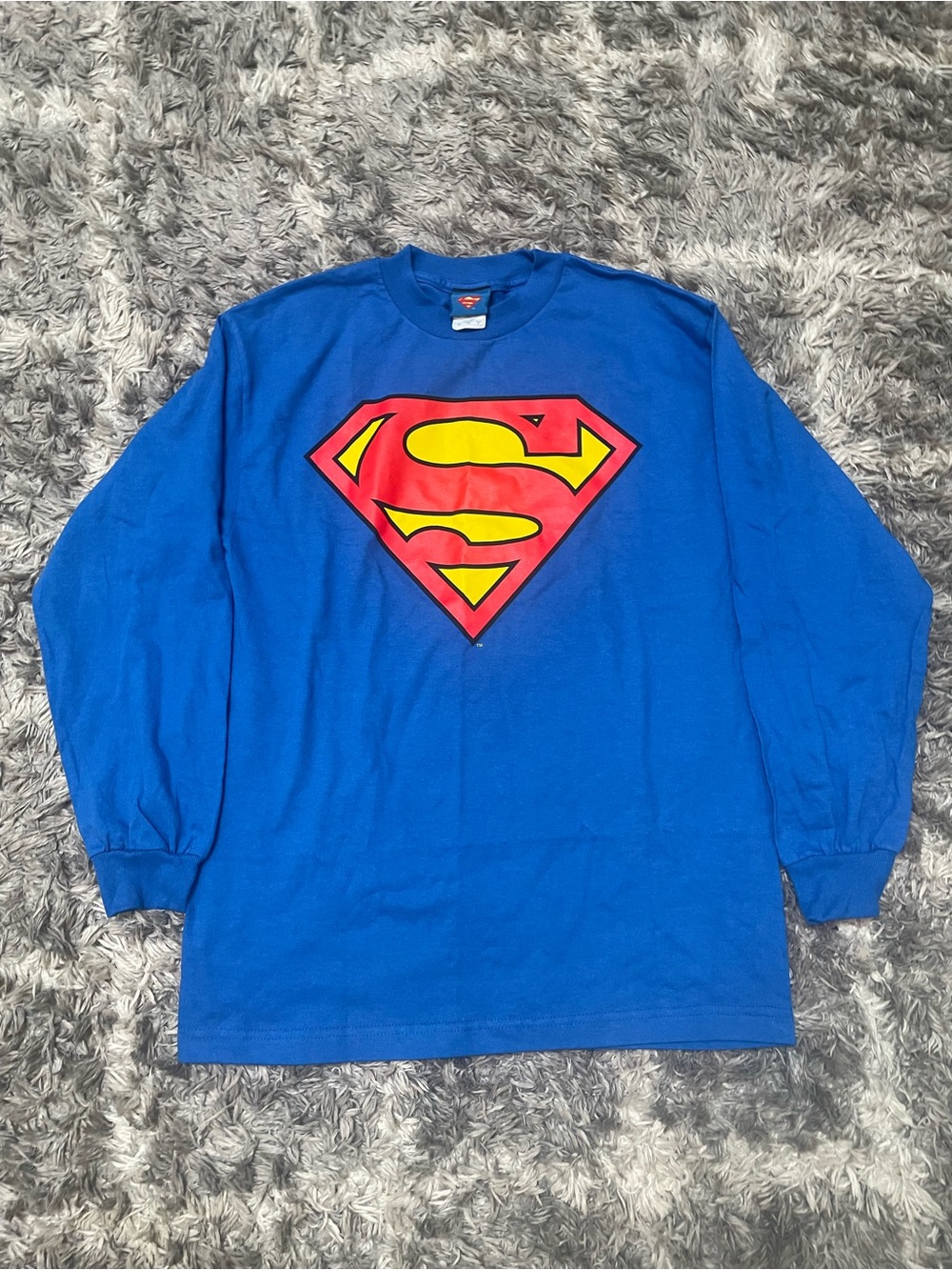 DC Comics Superman Classic Shield Logo Long Sleeve T-Shirt Blue Medium
